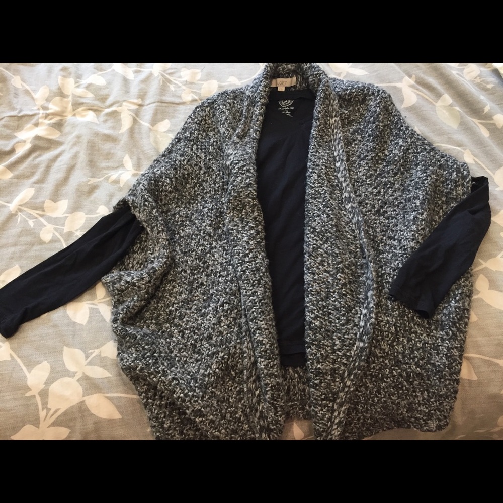 Loft shawl/poncho/cardigan